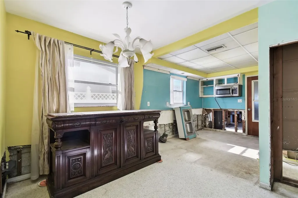 545 Lillian Drive Madeira Beach FL 33708