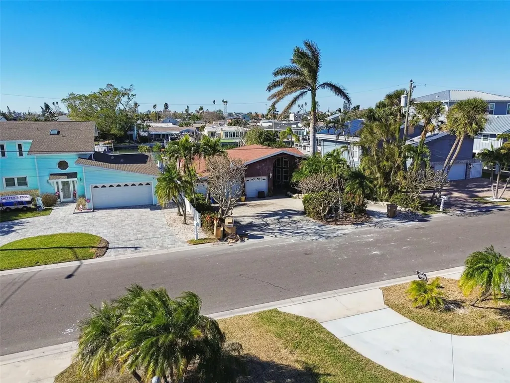 545 Lillian Drive Madeira Beach FL 33708