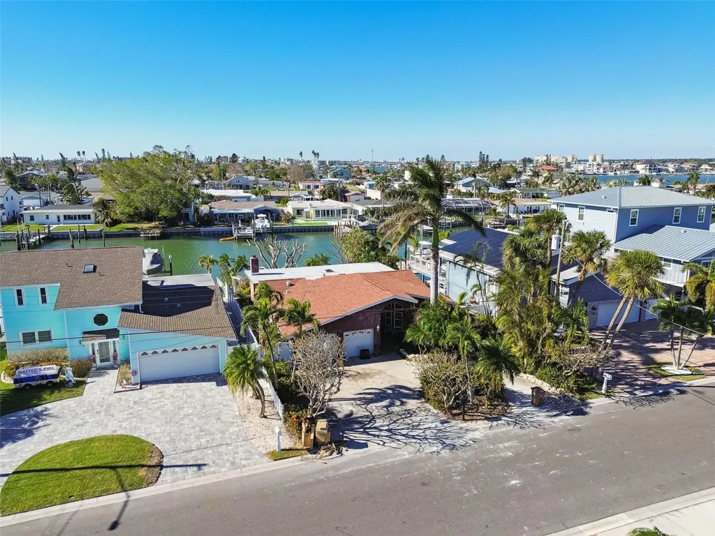 545 Lillian Drive Madeira Beach FL 33708