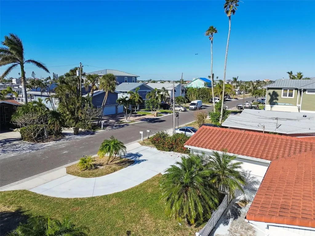 545 Lillian Drive Madeira Beach FL 33708