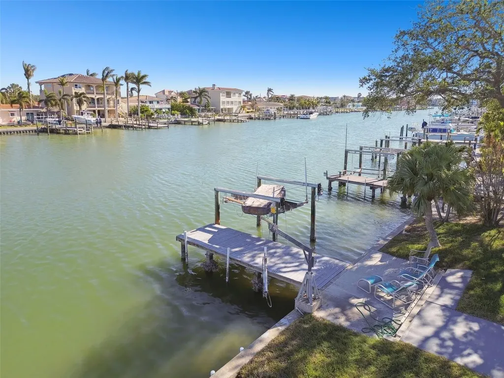 545 Lillian Drive Madeira Beach FL 33708