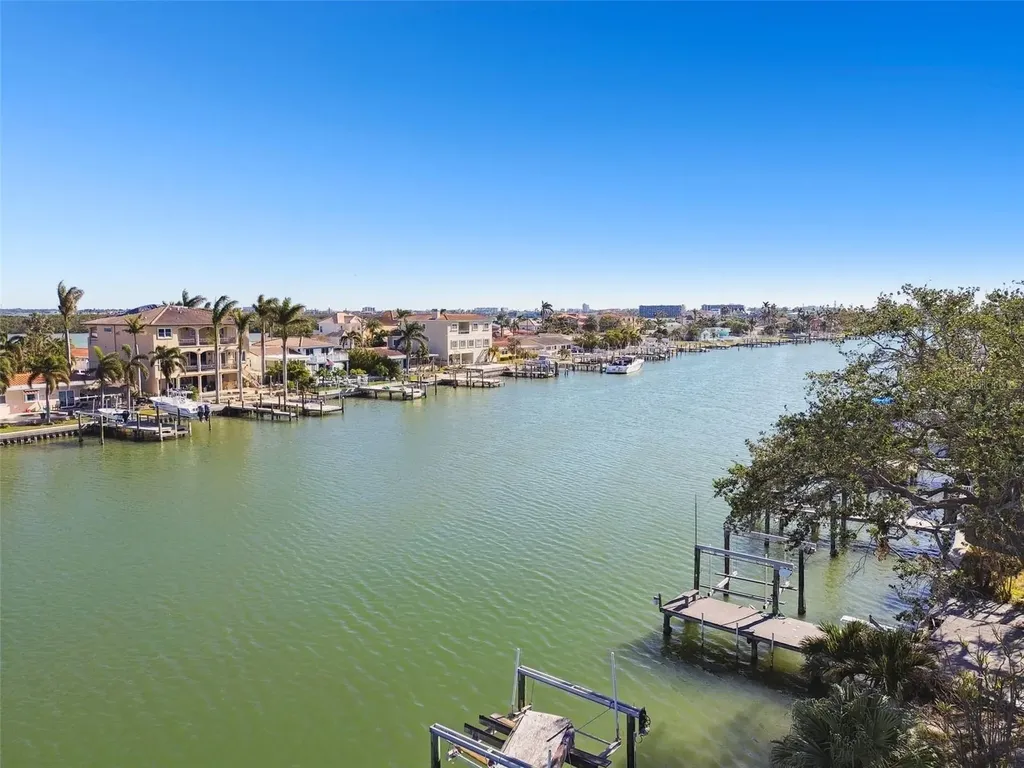 545 Lillian Drive Madeira Beach FL 33708