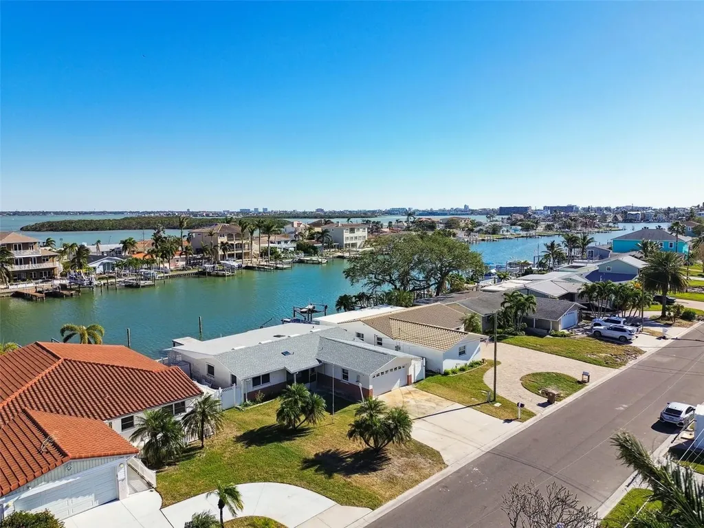 545 Lillian Drive Madeira Beach FL 33708