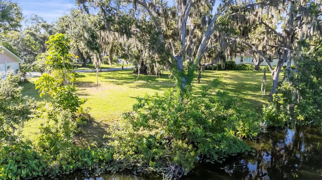 5405 San Juan Drive Sarasota FL 34235