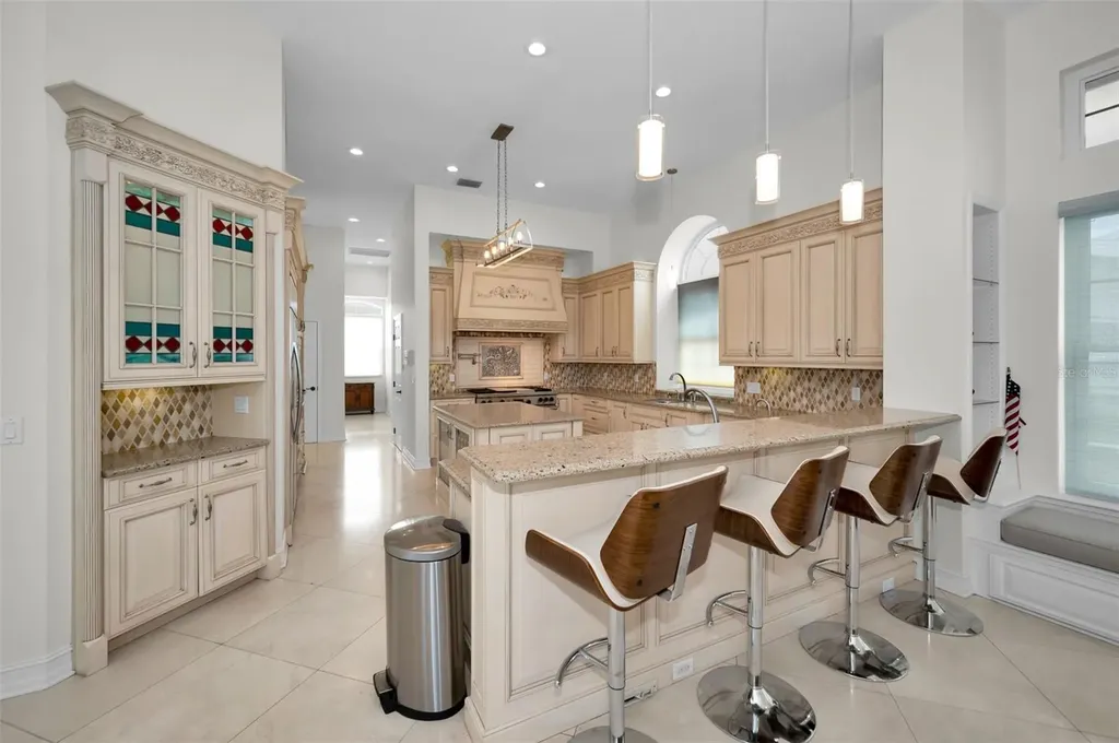 119 8th Street E Tierra Verde FL 33715