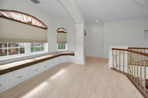 119 8th Street E Tierra Verde FL 33715
