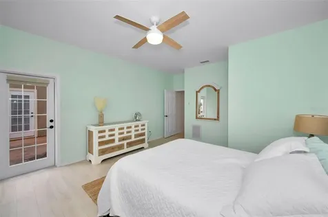 119 8th Street E Tierra Verde FL 33715