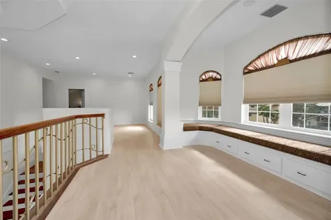 119 8th Street E Tierra Verde FL 33715