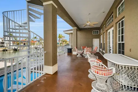 119 8th Street E Tierra Verde FL 33715