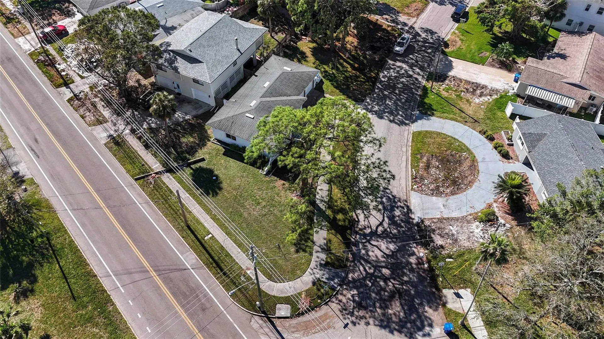4666 Helena Street NE St Petersburg FL 33703