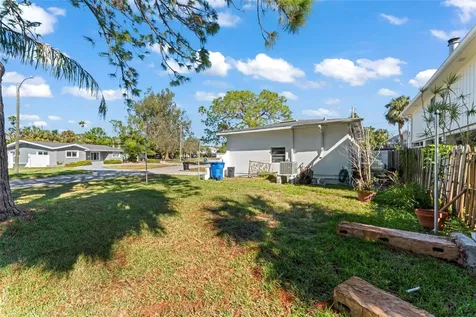 4666 Helena Street NE St Petersburg FL 33703