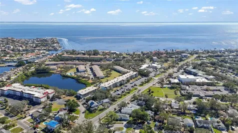 4666 Helena Street NE St Petersburg FL 33703