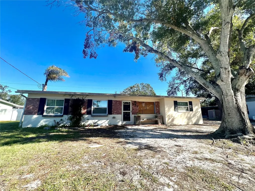 339 Country Club Drive Oldsmar FL 34677