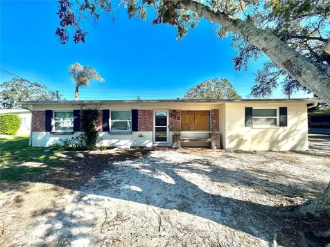 339 Country Club Drive Oldsmar FL 34677