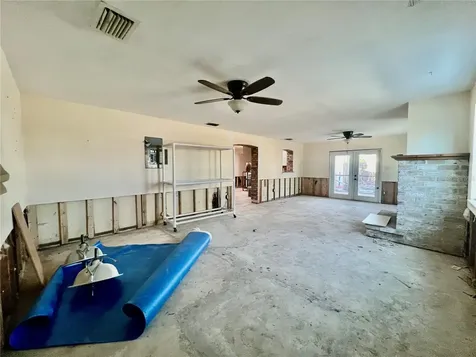 339 Country Club Drive Oldsmar FL 34677