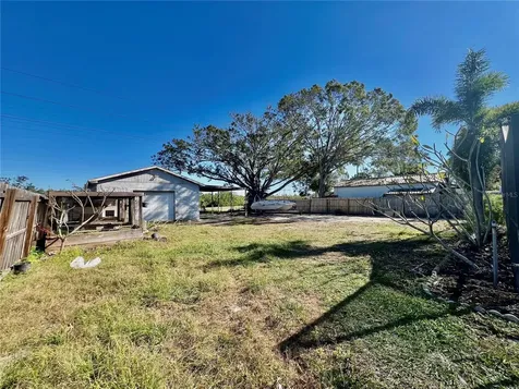 339 Country Club Drive Oldsmar FL 34677