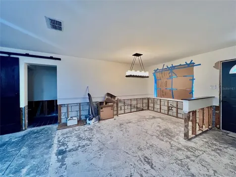 339 Country Club Drive Oldsmar FL 34677