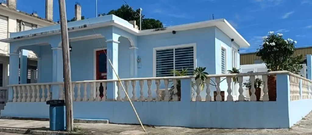 522 Calle Baldorioty Vieques PR 00765