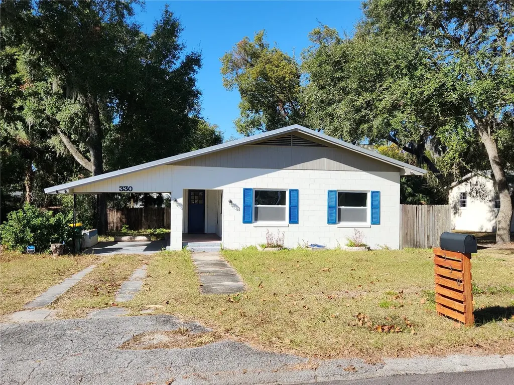 330 N Frankfort Avenue Deland FL 32724