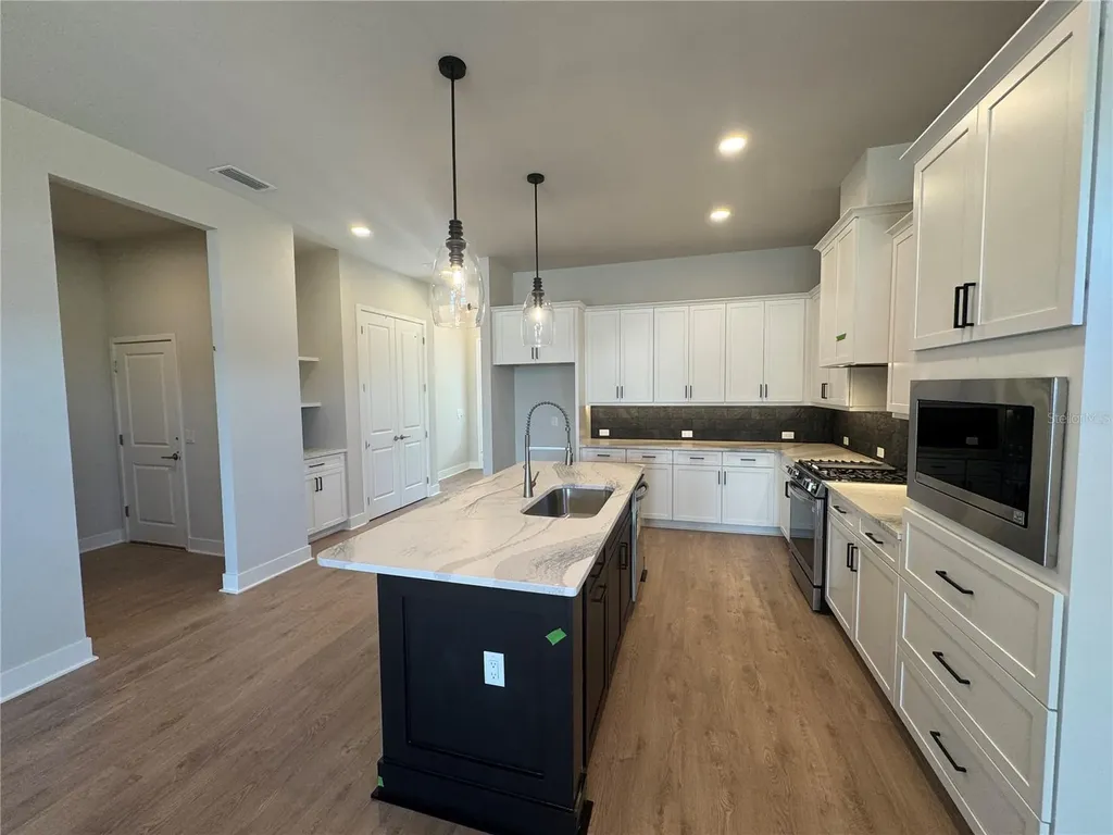 829 SW 145th Drive Newberry FL 32669