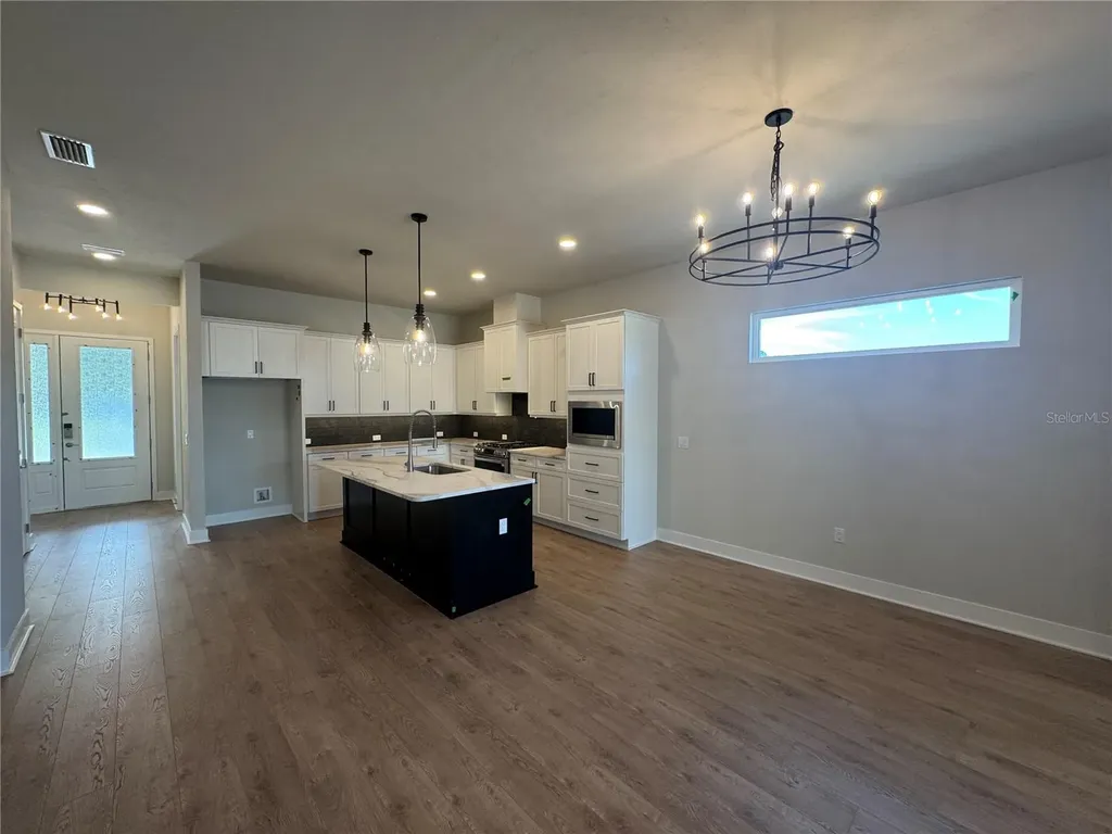 829 SW 145th Drive Newberry FL 32669