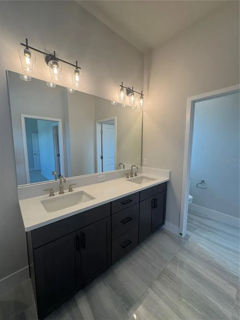 829 SW 145th Drive Newberry FL 32669