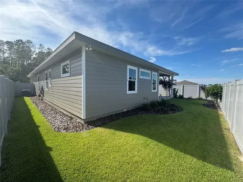 829 SW 145th Drive Newberry FL 32669