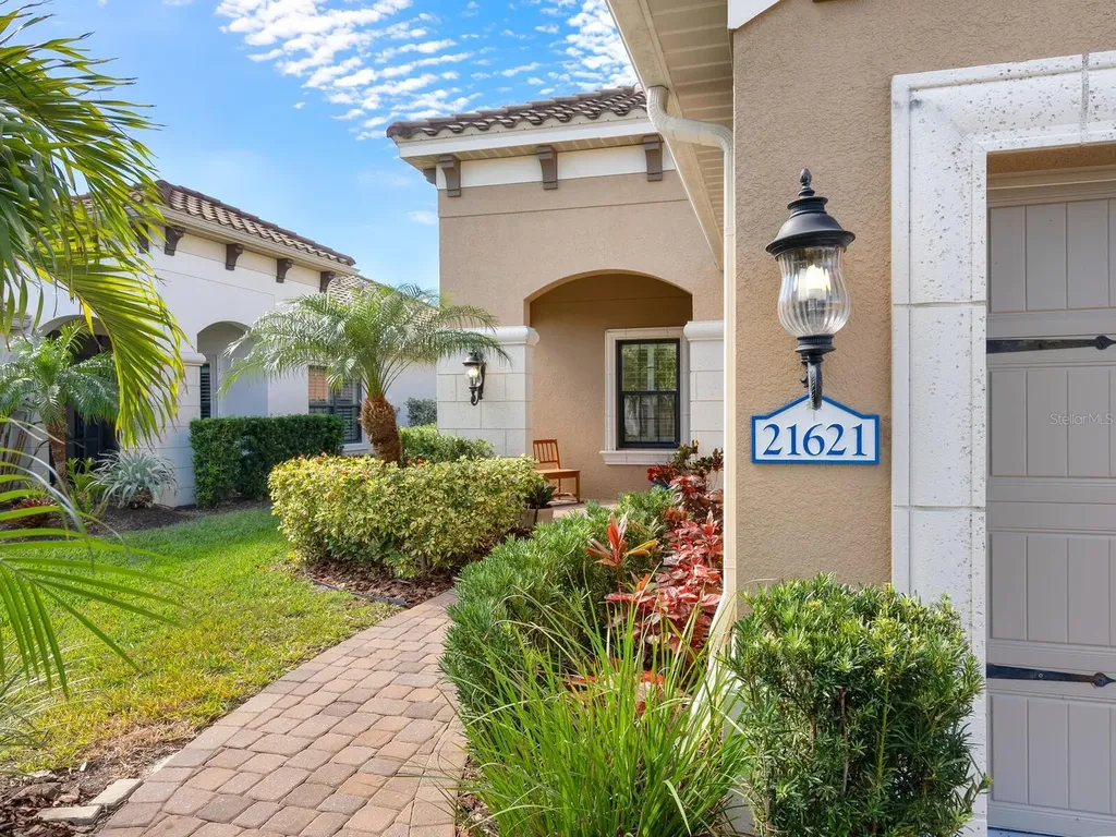 21621 Winter Park Court Venice FL 34293