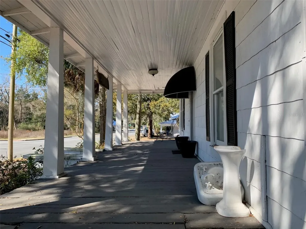 24566 W Us 27 Highway High Springs FL 32643
