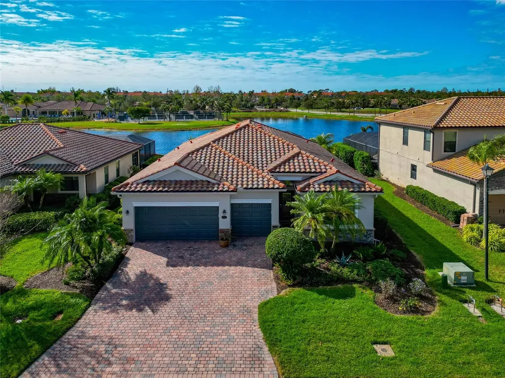 6720 Wild Lake Terrace Bradenton FL 34212