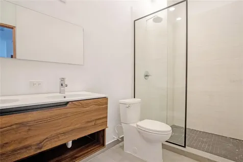 319 Recinto Sur Street San Juan PR 00901