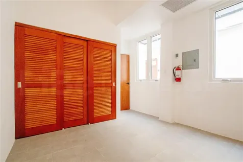 319 Recinto Sur Street San Juan PR 00901
