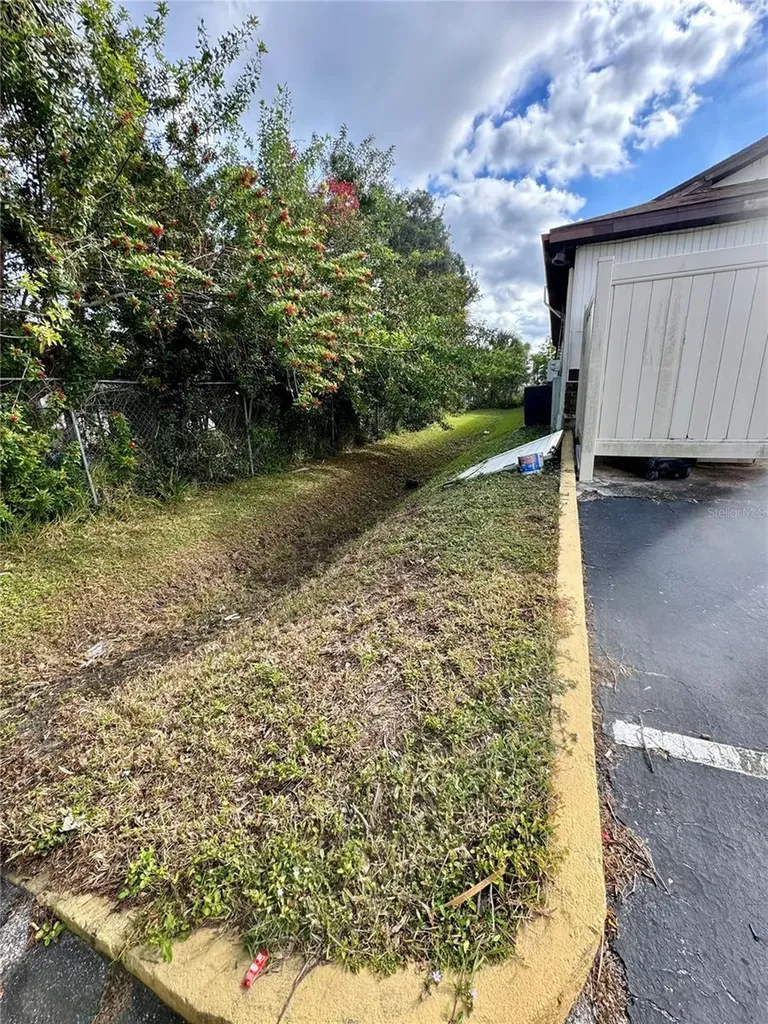 2335 S Ridgewood Avenue South Daytona FL 32119