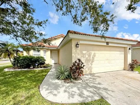 55 Vanna Court Orlando FL 32807