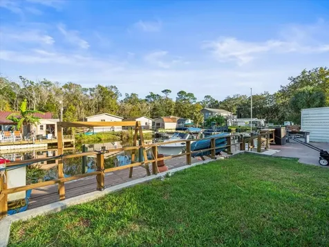 7260 Aberdeen Court Weeki Wachee FL 34607