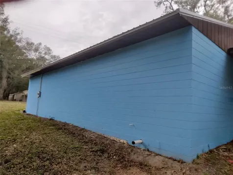 7369 SW Us Highway 27 Fort White FL 32038