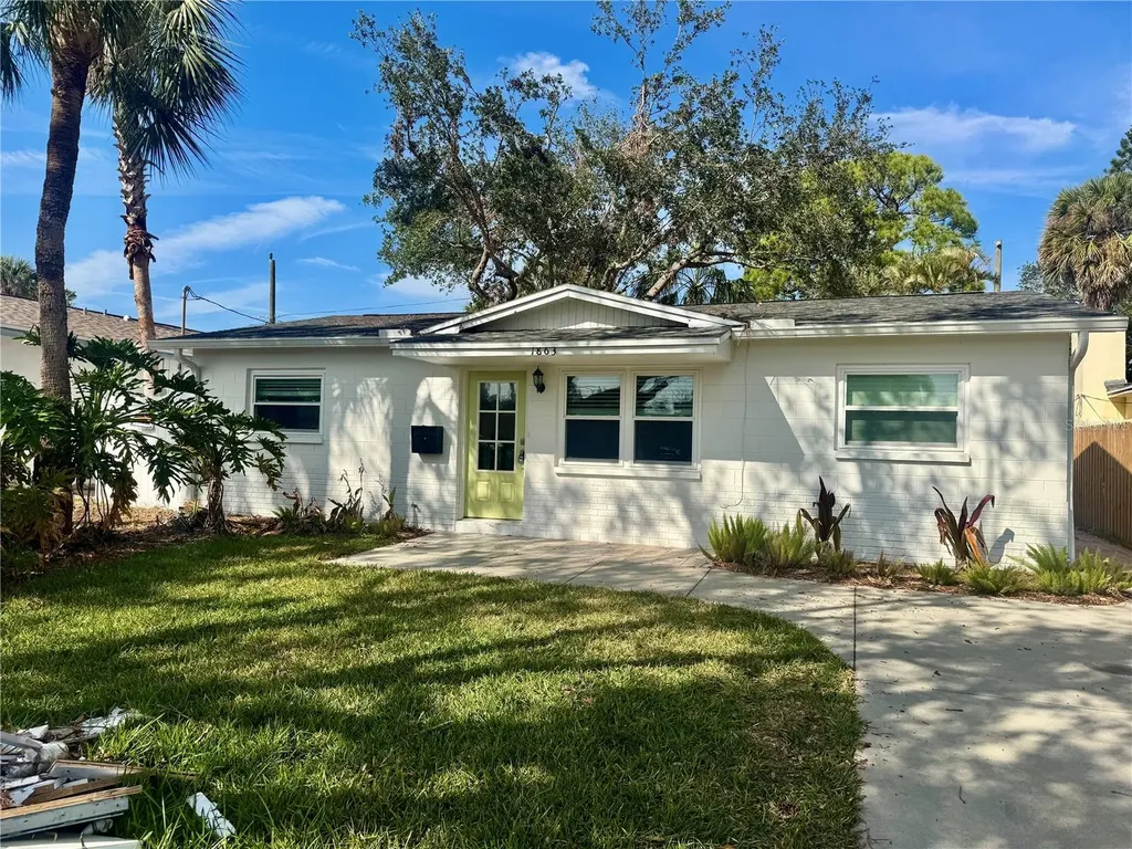 1863 New Hampshire Avenue NE St Petersburg FL 33703