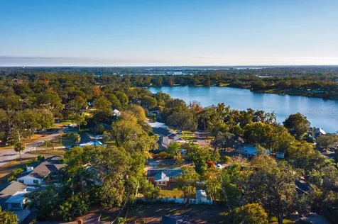 2455 Waycross Avenue Eustis FL 32726