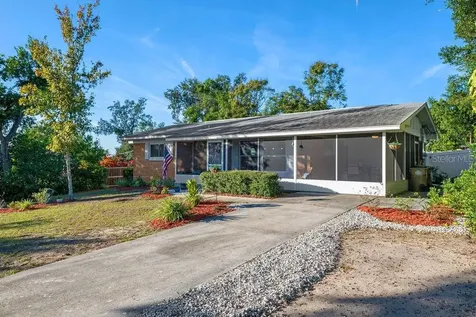 2455 Waycross Avenue Eustis FL 32726