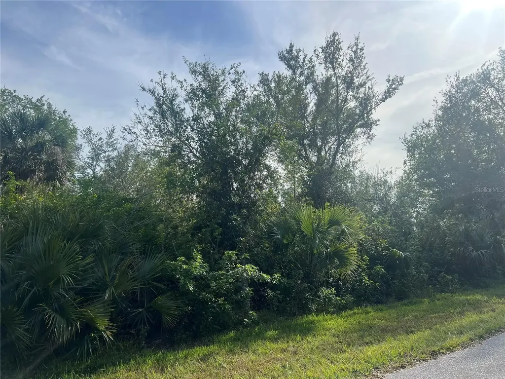 7168 Lippman Road Port Charlotte FL 33981