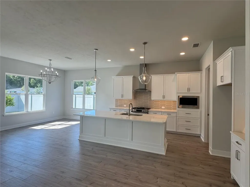 804 SW 144th Drive Newberry FL 32669