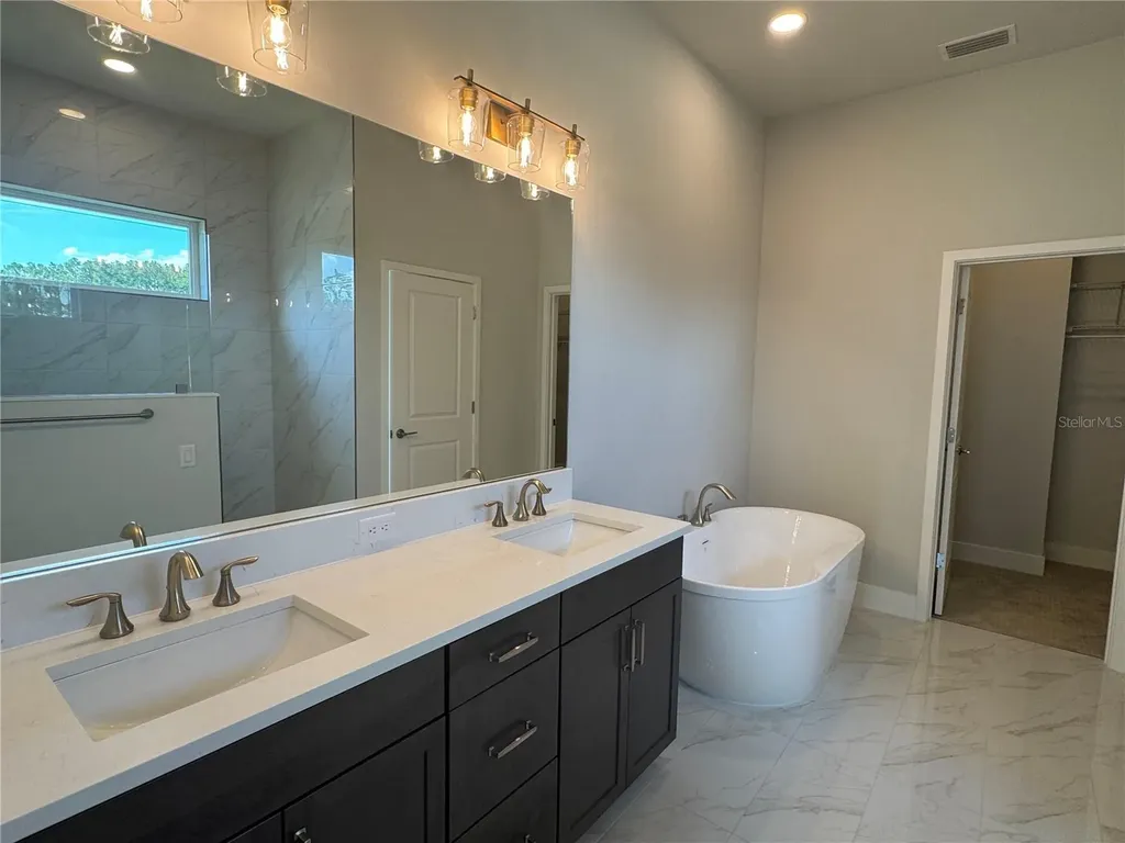 804 SW 144th Drive Newberry FL 32669