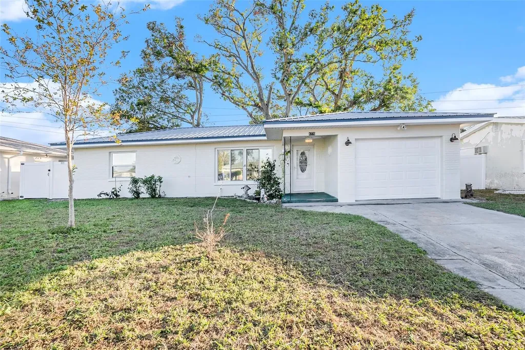 4770 55th Avenue N St Petersburg FL 33714