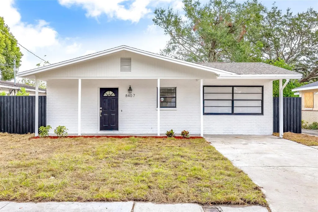 8407 N Orangeview Avenue Tampa FL 33617