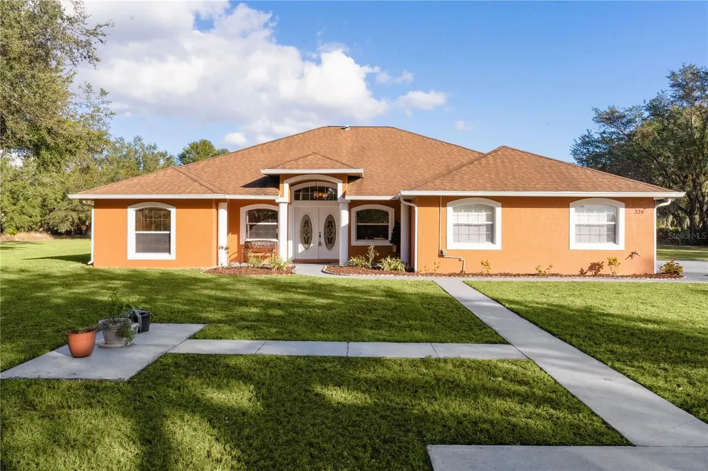 324 Tomato Hill Road Leesburg FL 34748