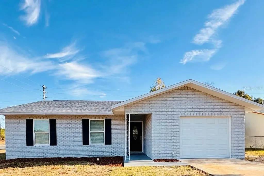 9115 SE 88th Street Ocala FL 34472