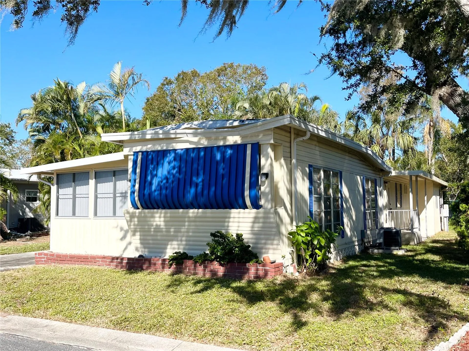 103 Oakwood Boulevard Sarasota FL 34237