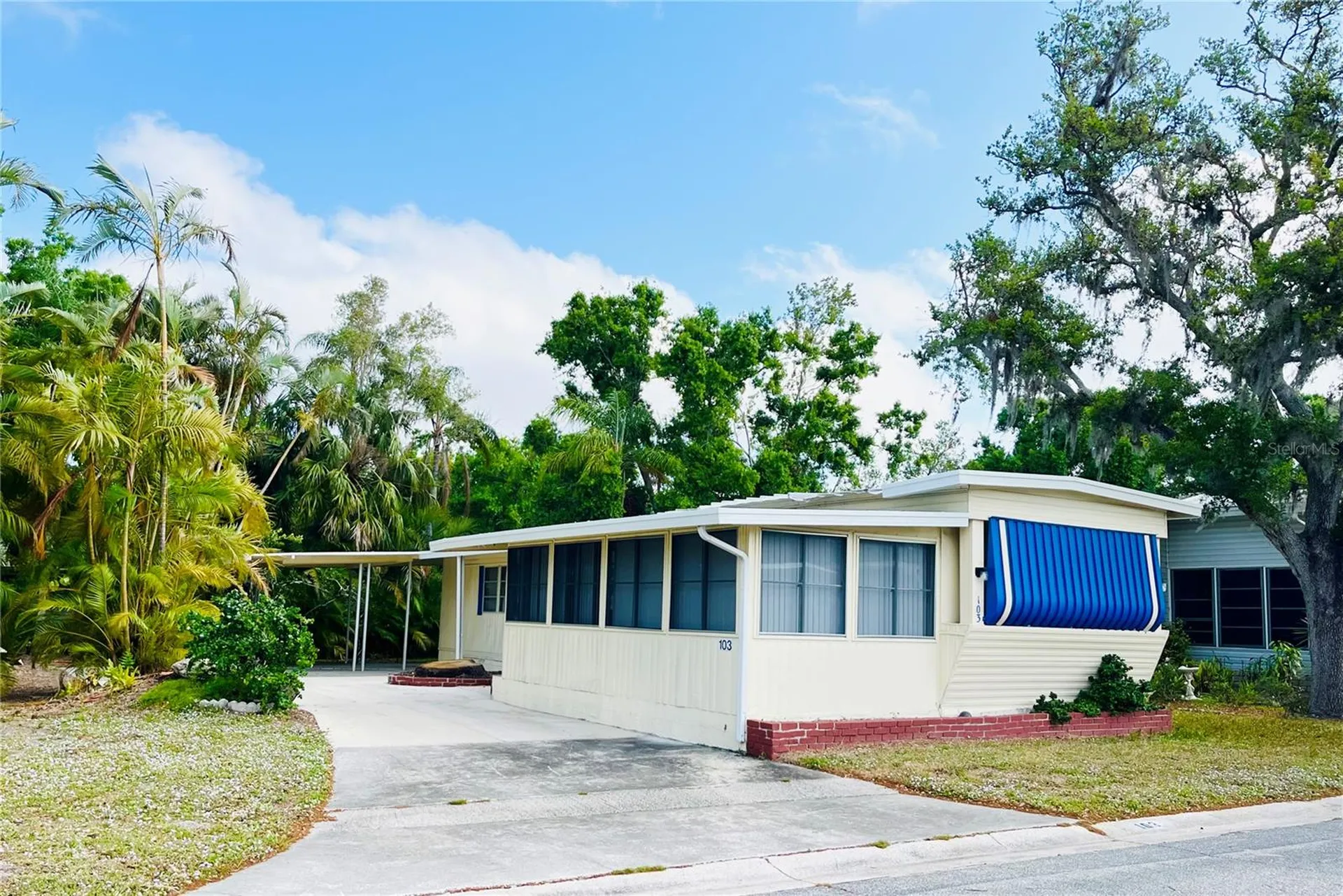 103 Oakwood Boulevard Sarasota FL 34237