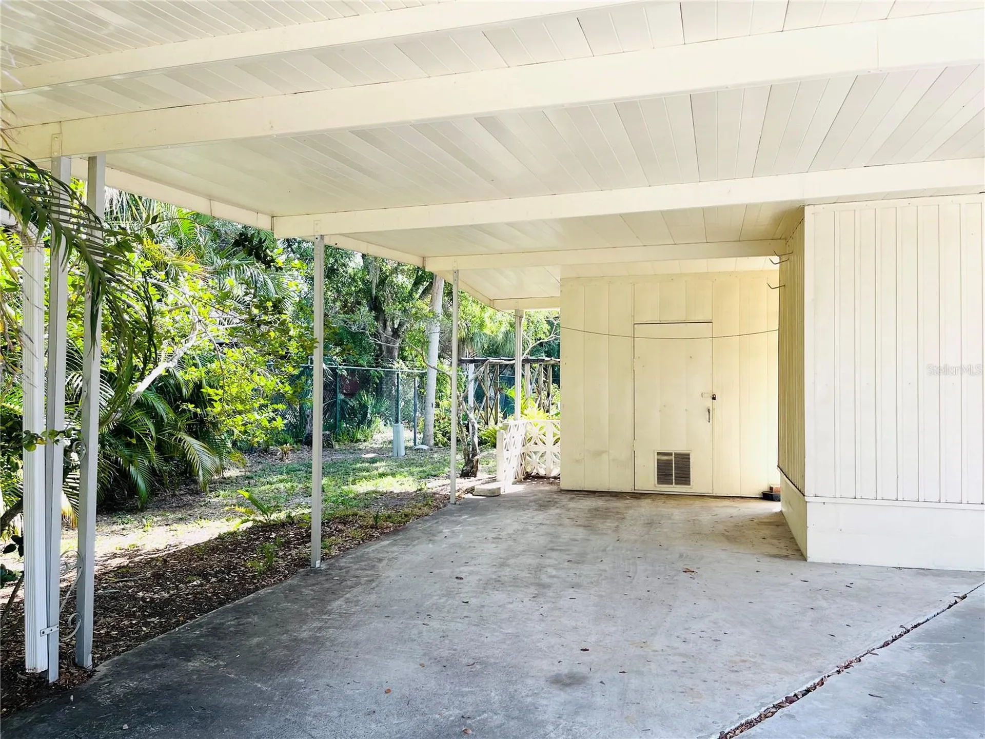 103 Oakwood Boulevard Sarasota FL 34237