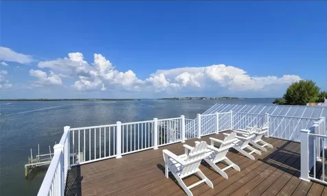 2516 Avenue A Bradenton Beach FL 34217